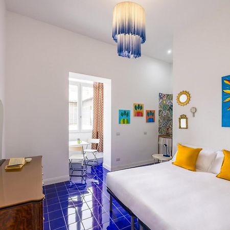 Piazza Miraglia - Apartment By Wonderful Italy نابولي المظهر الخارجي الصورة